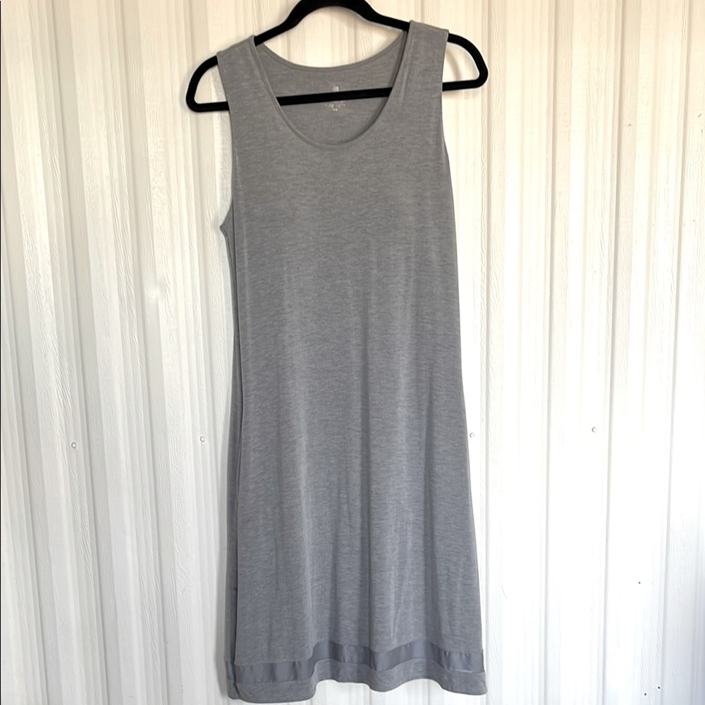 MPG Soft Gray Sleeveless Dress with Padded Bra Bodice Sheer Hem Trim Womens M